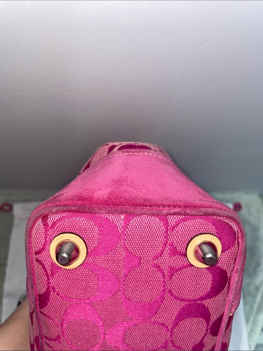Vintage Coach ‘Hampton’ Signature Satchel - Picture 9 of 16